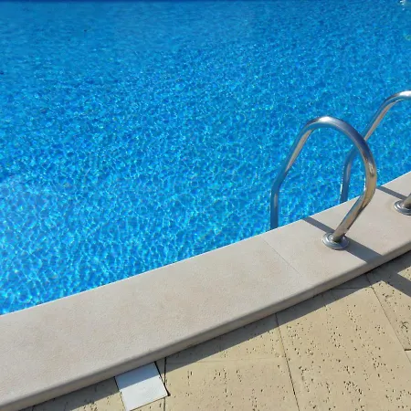 Appartement Alojamentos Campo & Mar - T1 Com Piscina *