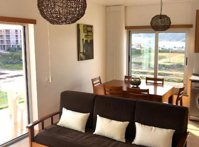 Alojamentos Campo & Mar - T1 Com Piscina Lägenhet São Martinho do Porto